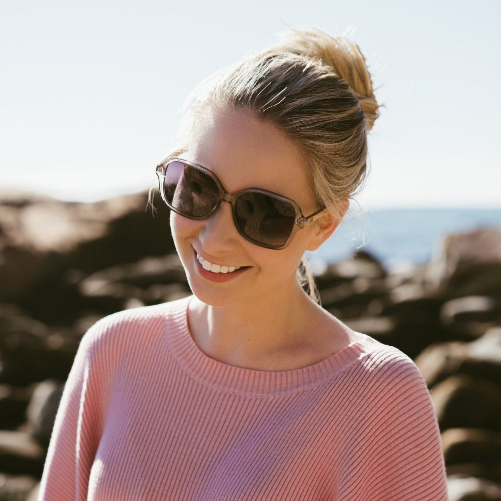 SOEK Sunglasses - Scarlett Grey Mist