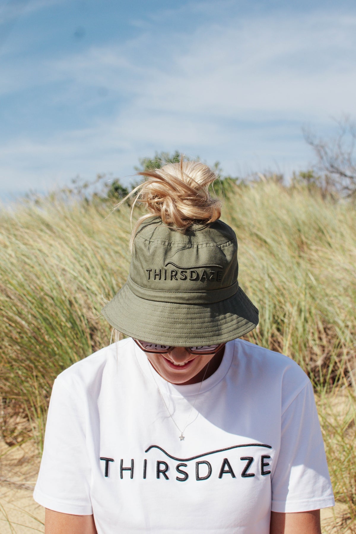 SLIGHTLY IMPERFECT Hylani Ponytail Bucket Hat Packs